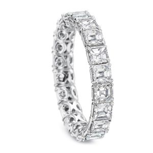 18kt white gold Emerald Cut Diamond Eternity Band